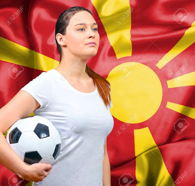 57657627-proud-woman-football-fan-of-macedonia.thumb.jpg.20a2195965c0ec1def0b0247a2792a6c.jpg